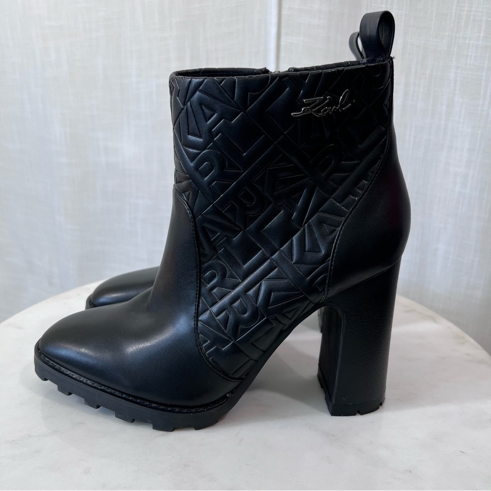 Karl Lagerfeld Ankle Boots Paris Petria Logo Quilted Square Toe Heeled Size 9.5 - Picture 7 of 10